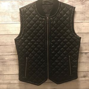Zara Man Vest Color Black Size XL